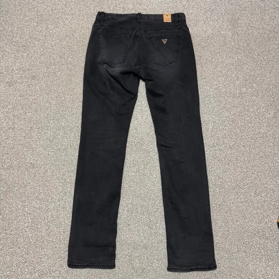 30 게스 흑청바지 상품이미지1