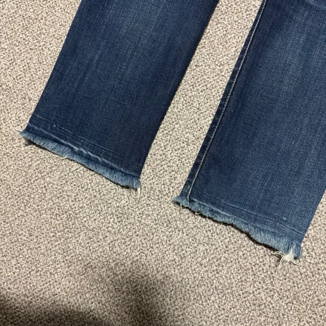 30 게스 청바지 상품이미지3