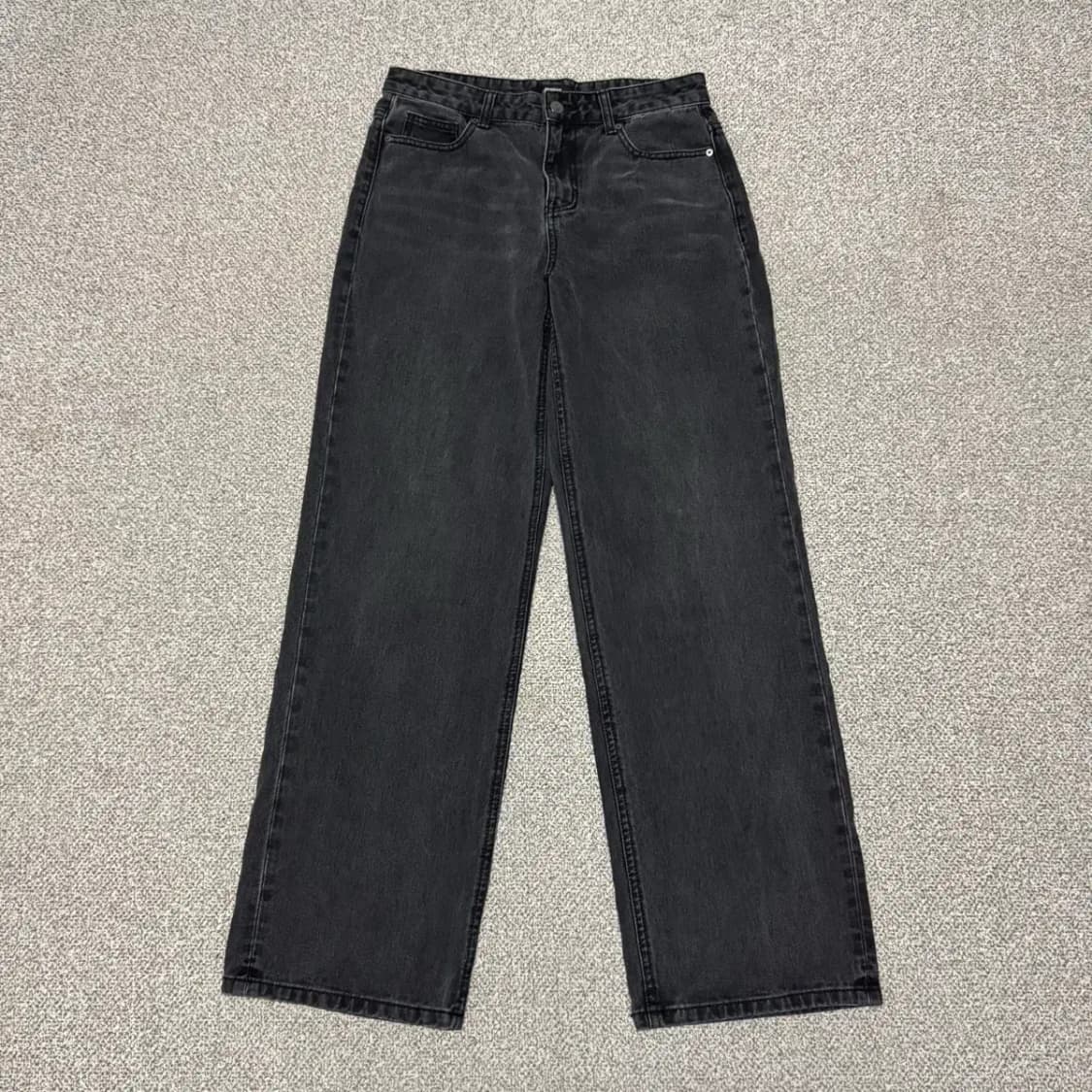 27 무신사스탠다드 흑청바지 상품이미지1