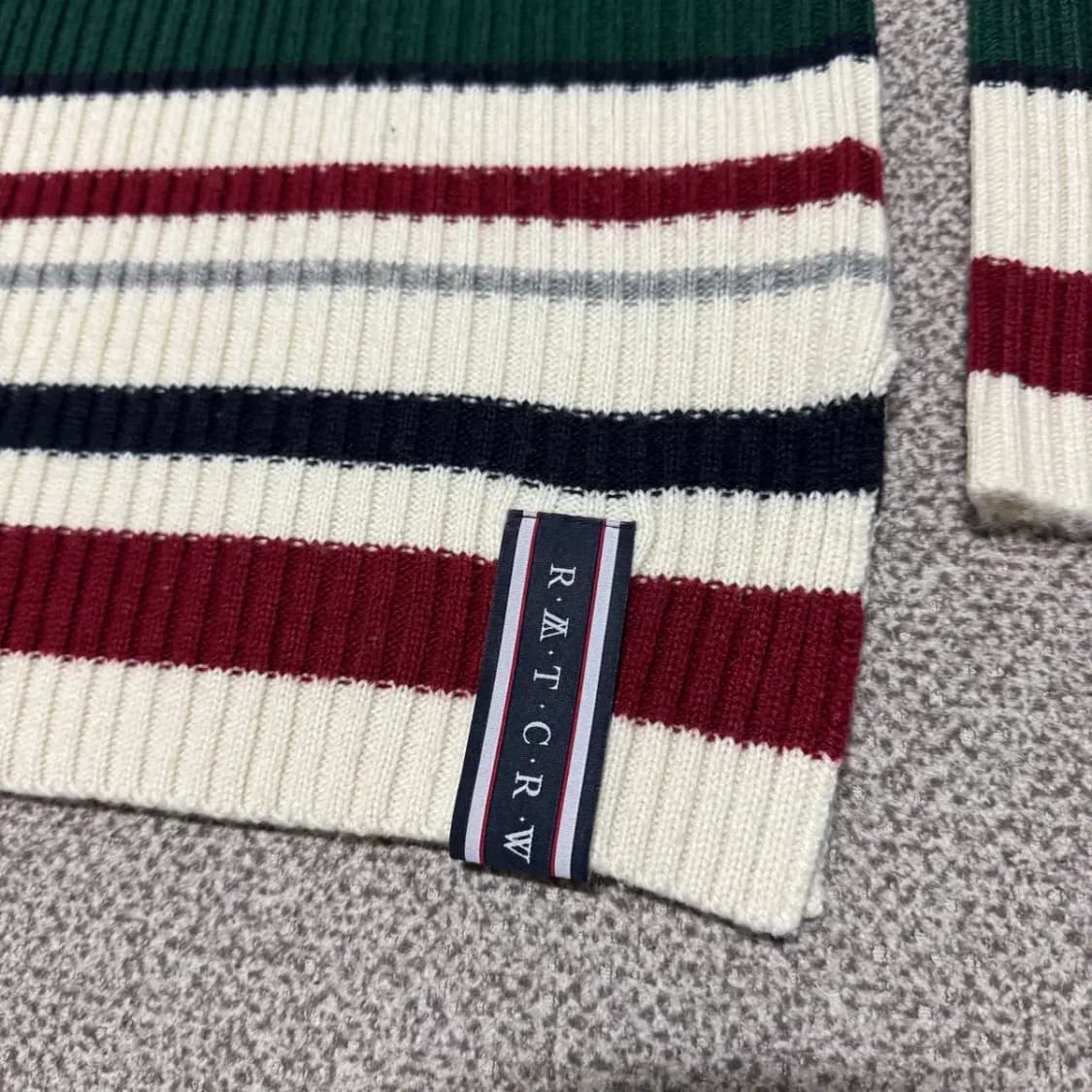 S 로맨틱크라운 니트 상품이미지3