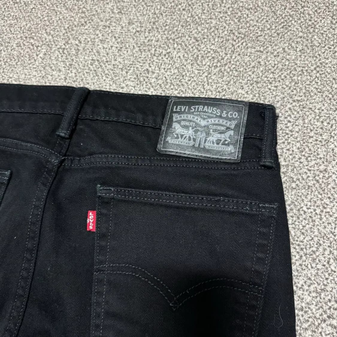 32 리바이스 흑청바지 상품이미지2
