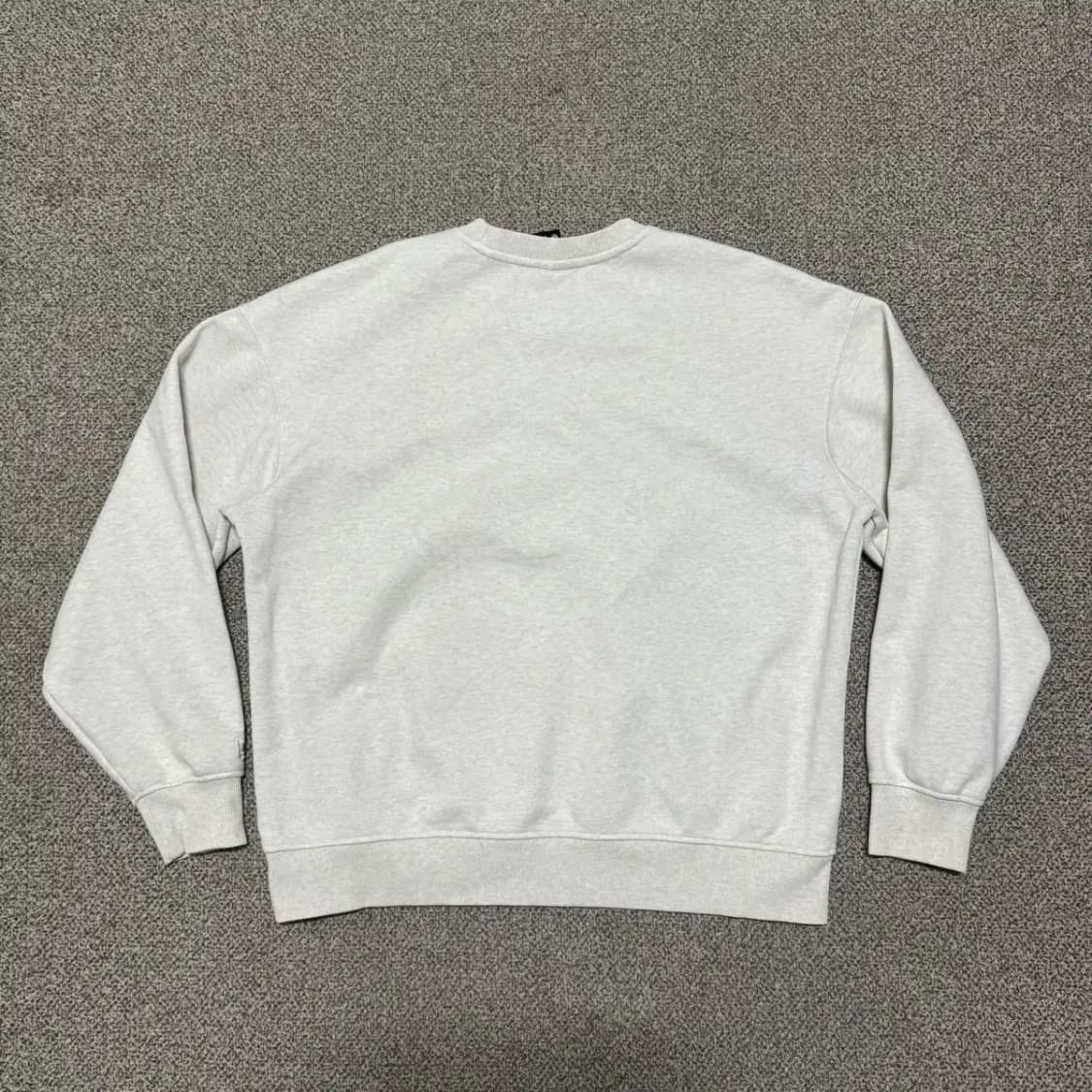 100 뉴에라 맨투맨 상품이미지8