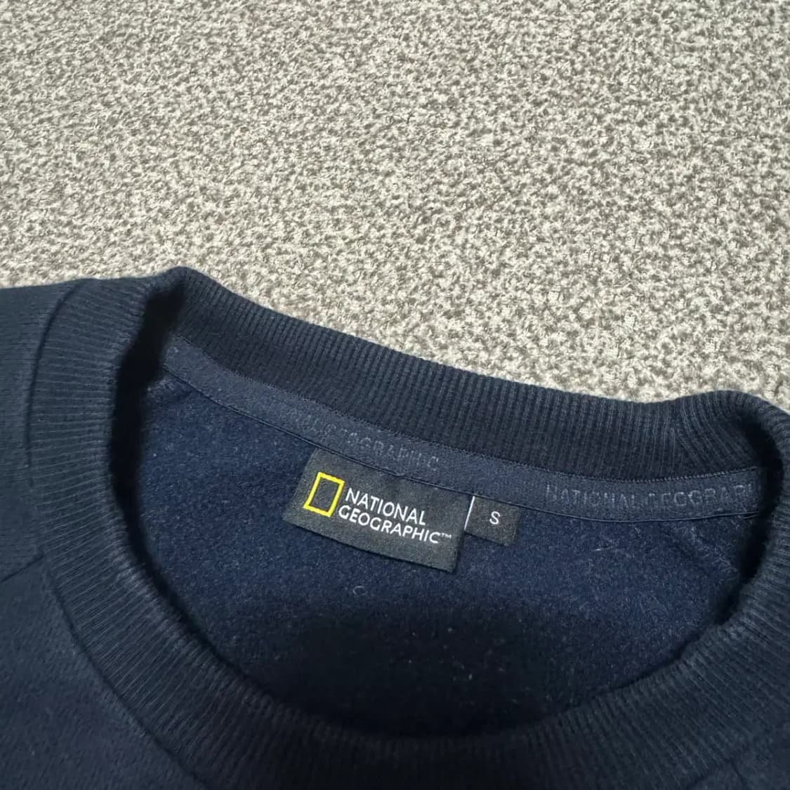 S 내셔널지오그래픽 맨투맨 상품이미지3