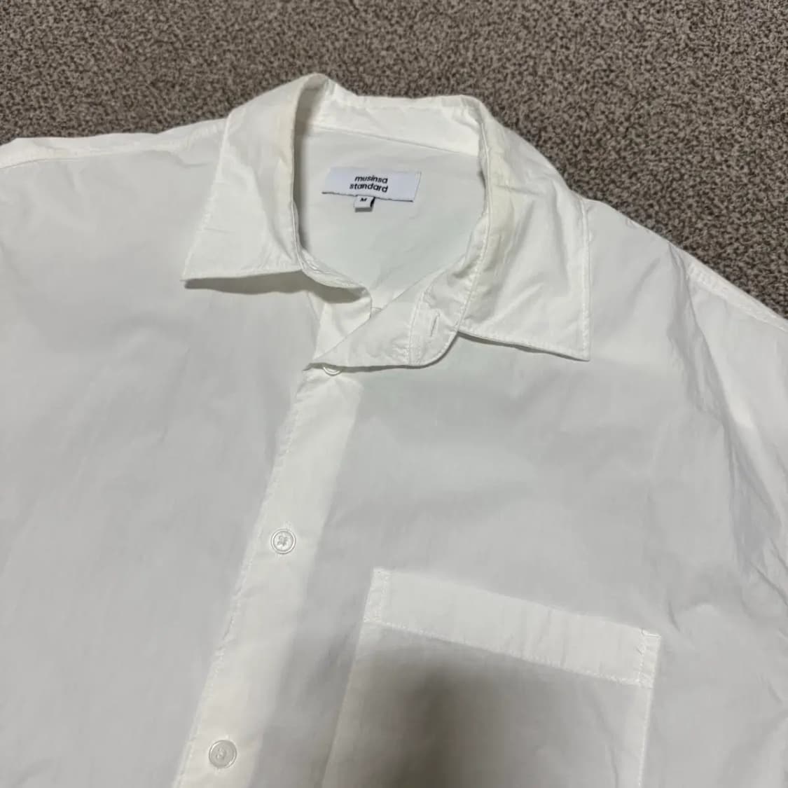 M 무신사스탠다드 화이트 반팔 셔츠 상품이미지2