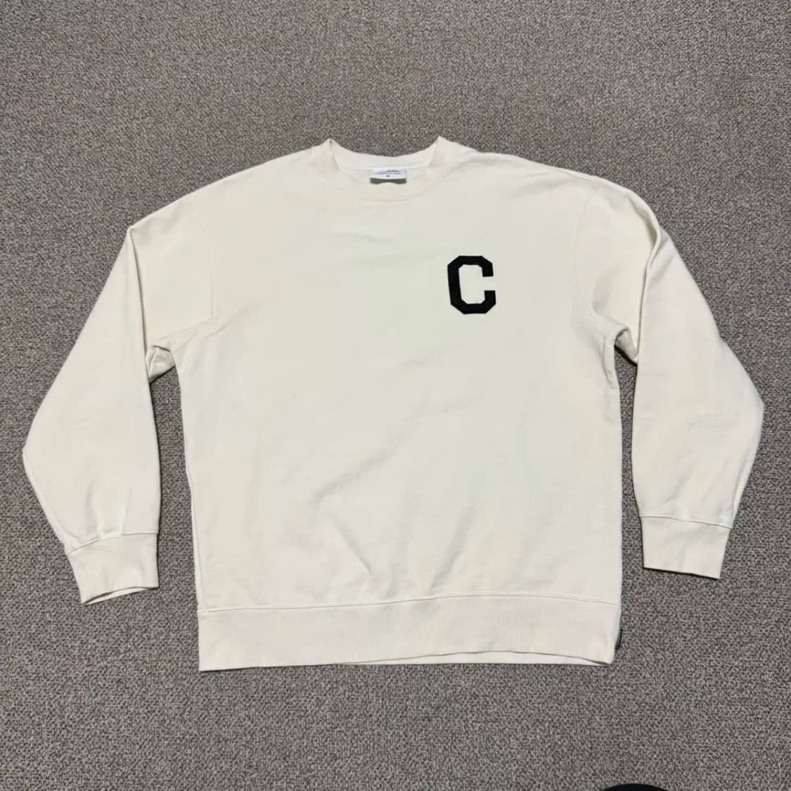 M 커버낫 맨투맨 상품이미지1