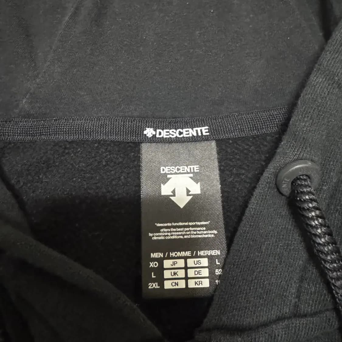 110 데상트 반집업 후드 상품이미지3