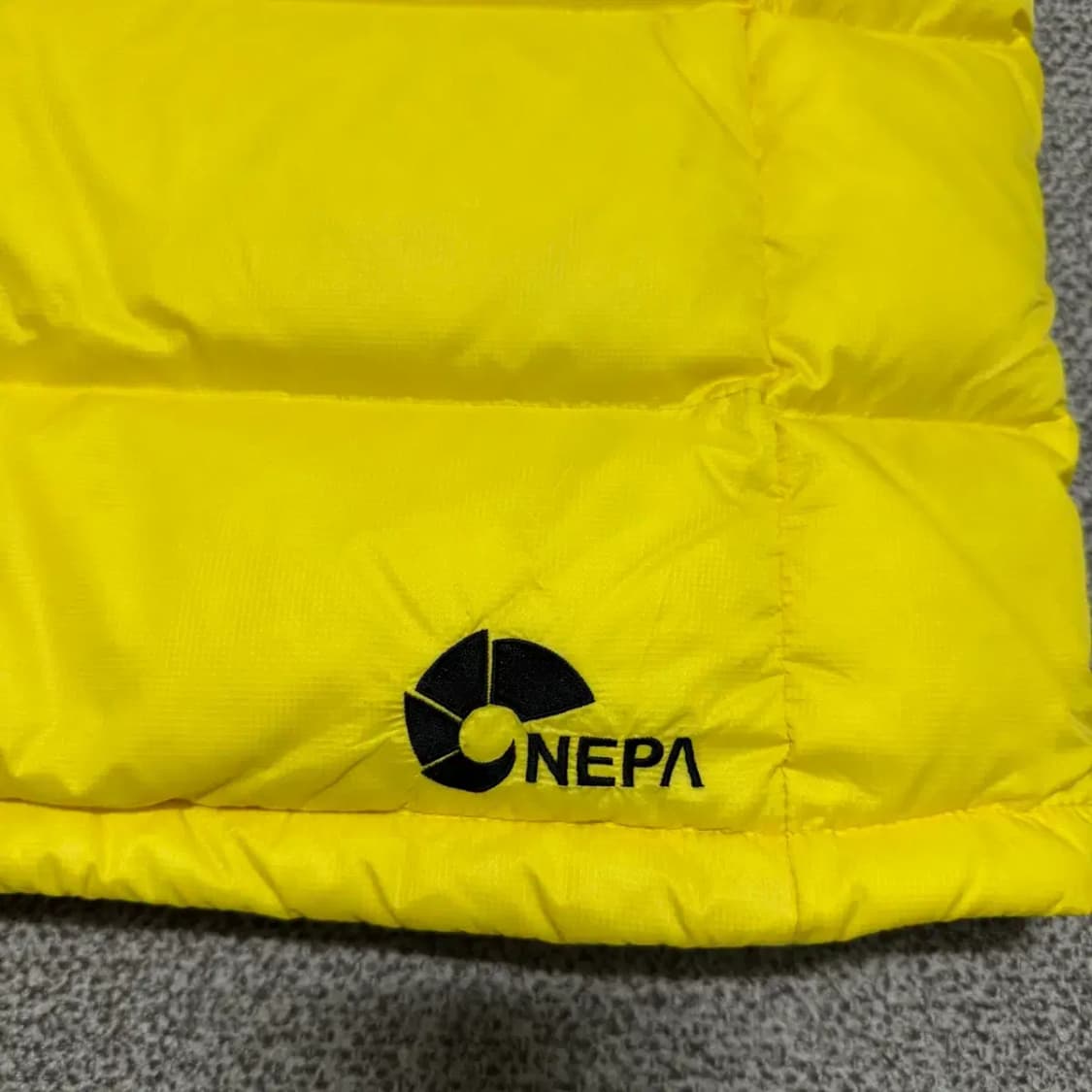 85 네파 조끼 패딩 상품이미지6