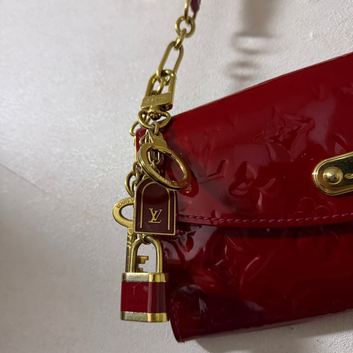 루이비통 베르니 클러치 솔더(참 포함) 상품이미지8