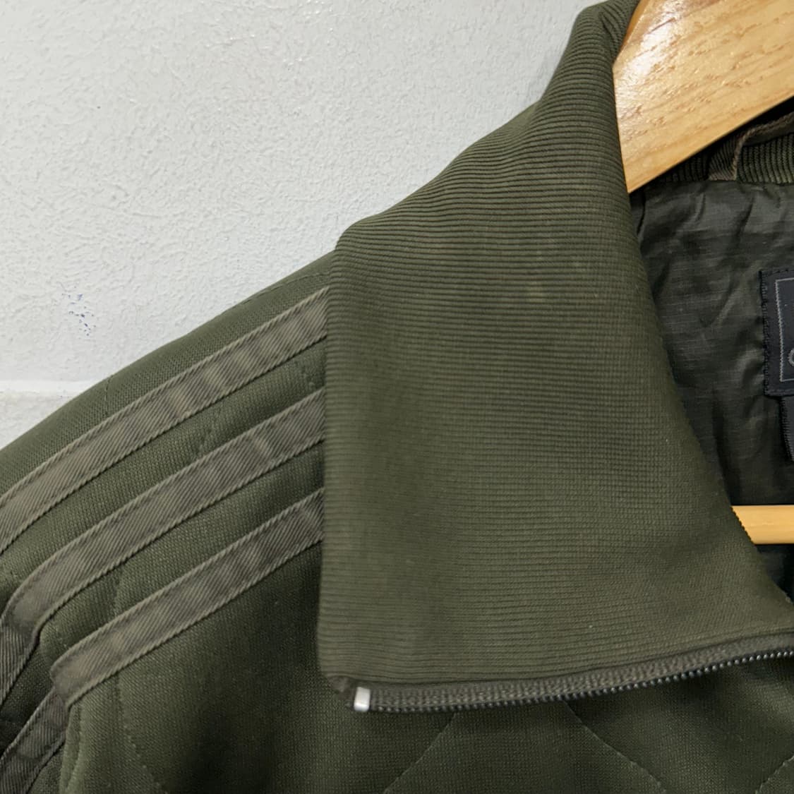 아디다스 패디드 퀄팅 트랙탑 상품이미지6