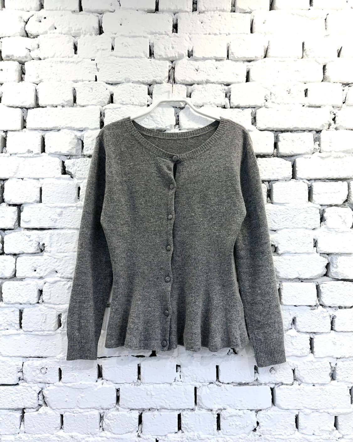 Balanced Silhouette Knit Cardigan 상품이미지4
