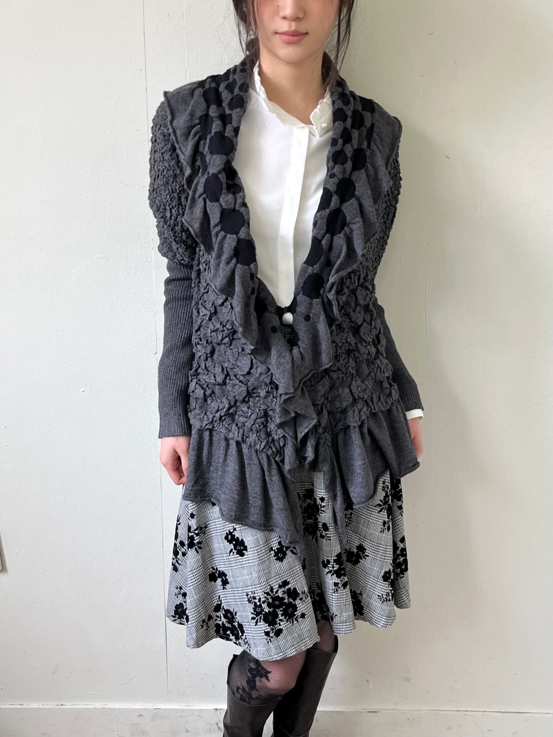 Via Faburrica 도트 오버넥 가디건 상품이미지3