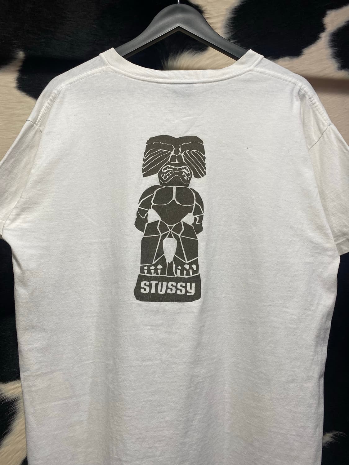 Stussy 조각상 프린팅 디테일 반팔 티셔츠 상품이미지6