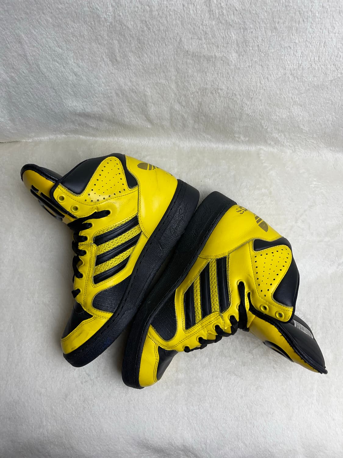 [260] 아디다스 제레미스캇 인스팅트 하이 || (250-255추천) 상품이미지3