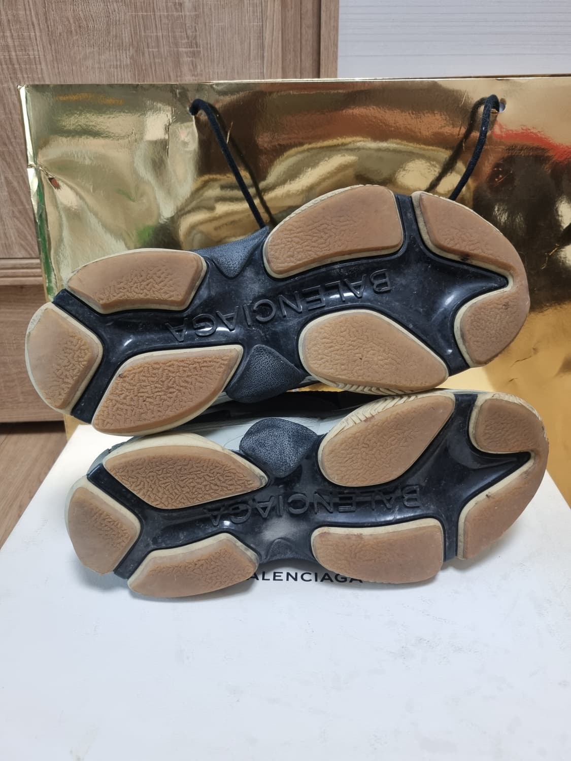 발렌시아가 트리플s 그레이 41 상품이미지5