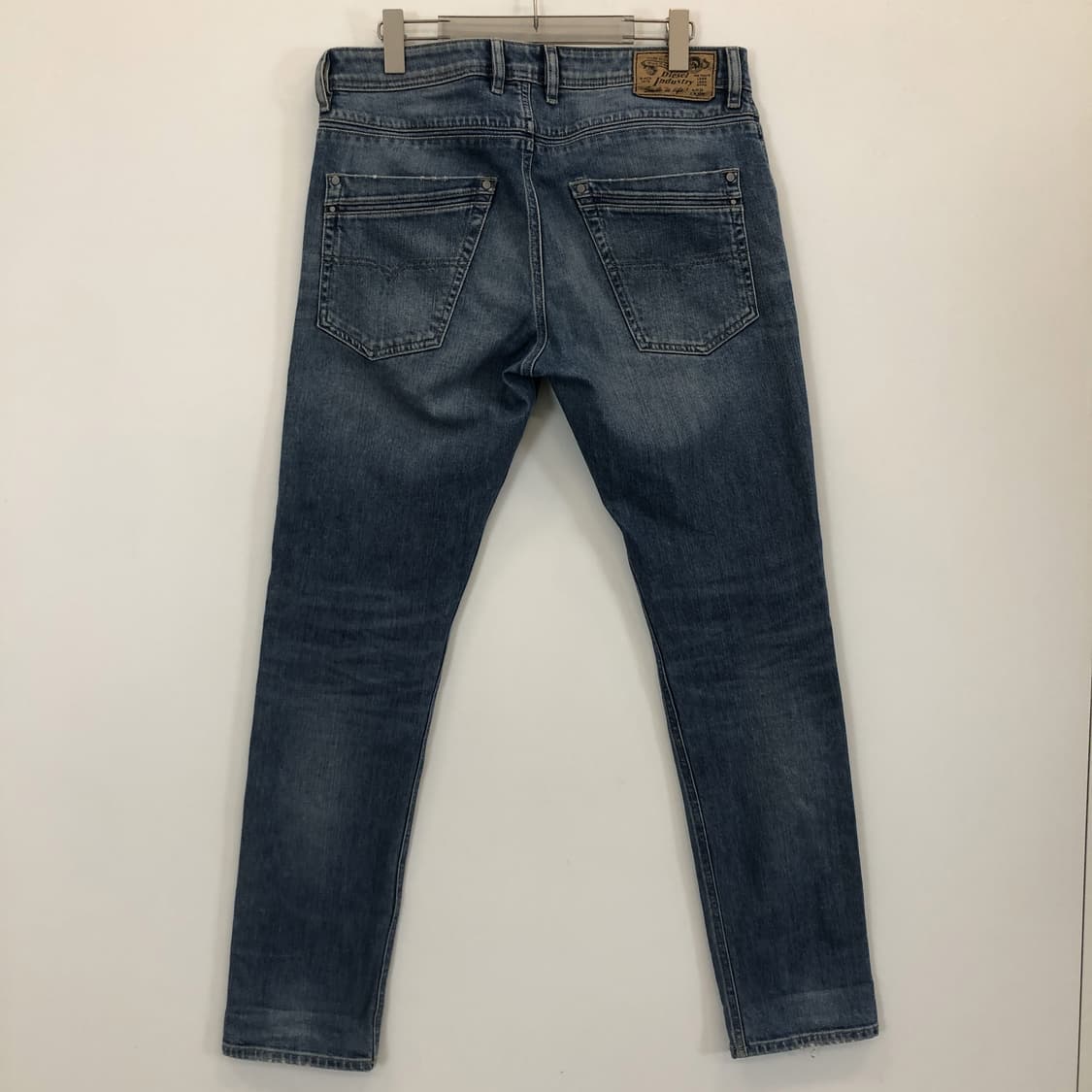 디젤 KRAYVER 레귤러 캐롯핏 청바지 32 인치  상품이미지3