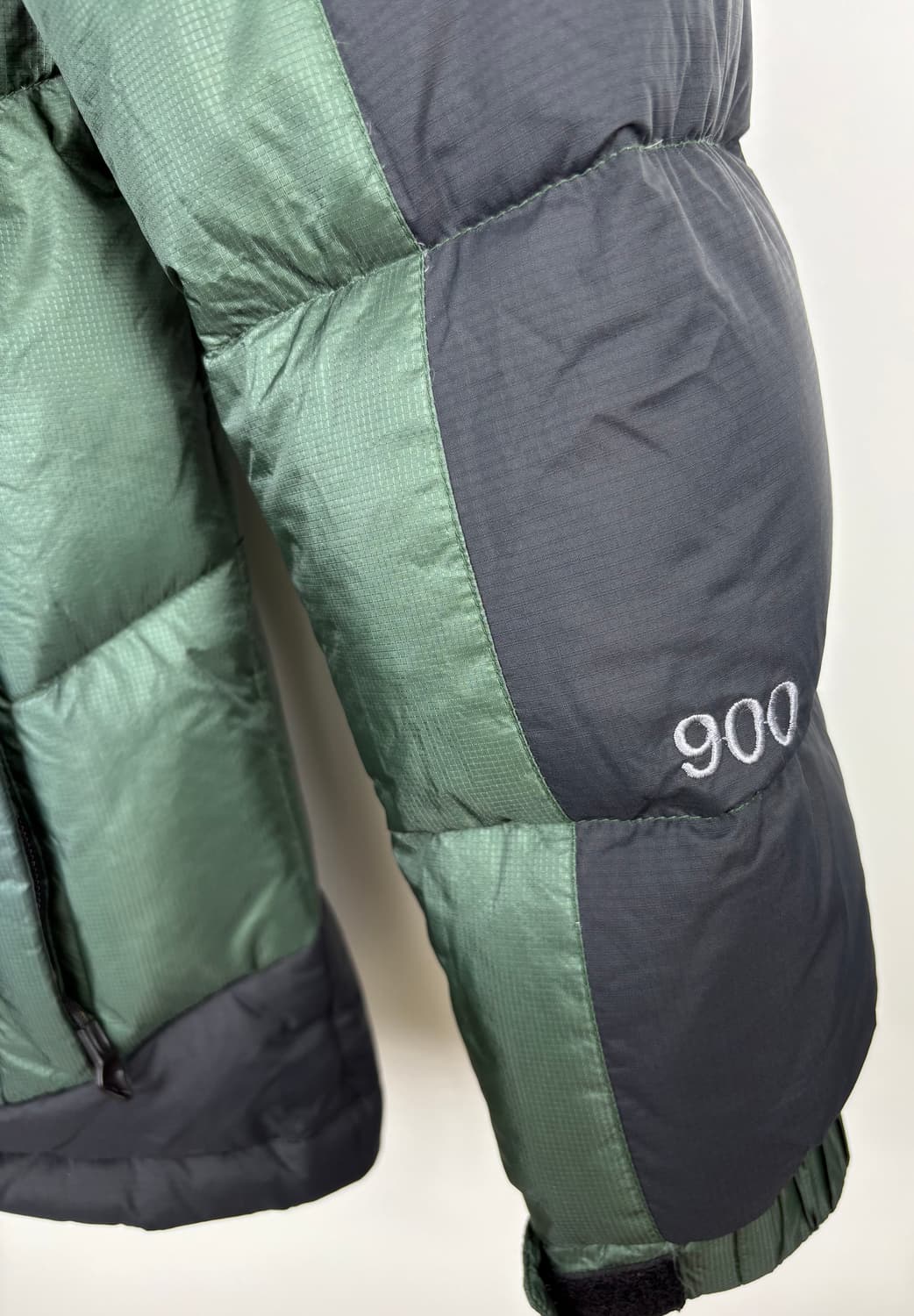노스페이스 900 눕시 패딩 상품이미지5