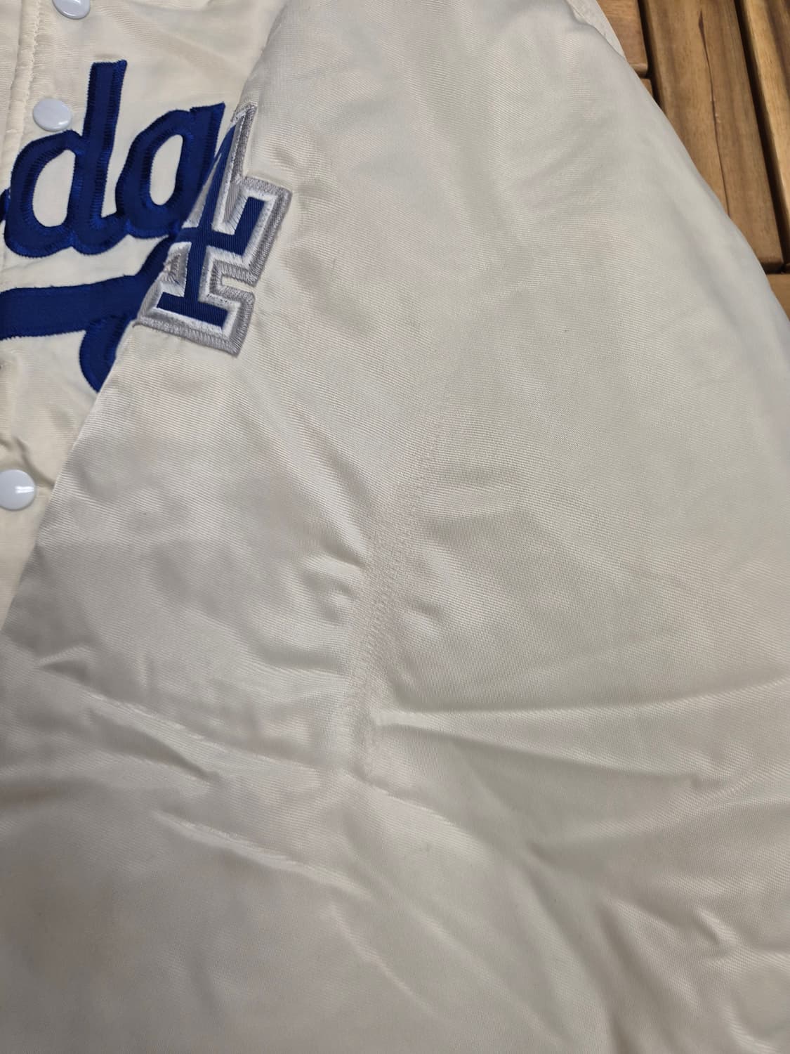 90s Majestic LA 다저스 아플리케 새틴 바시티 자켓 상품이미지9