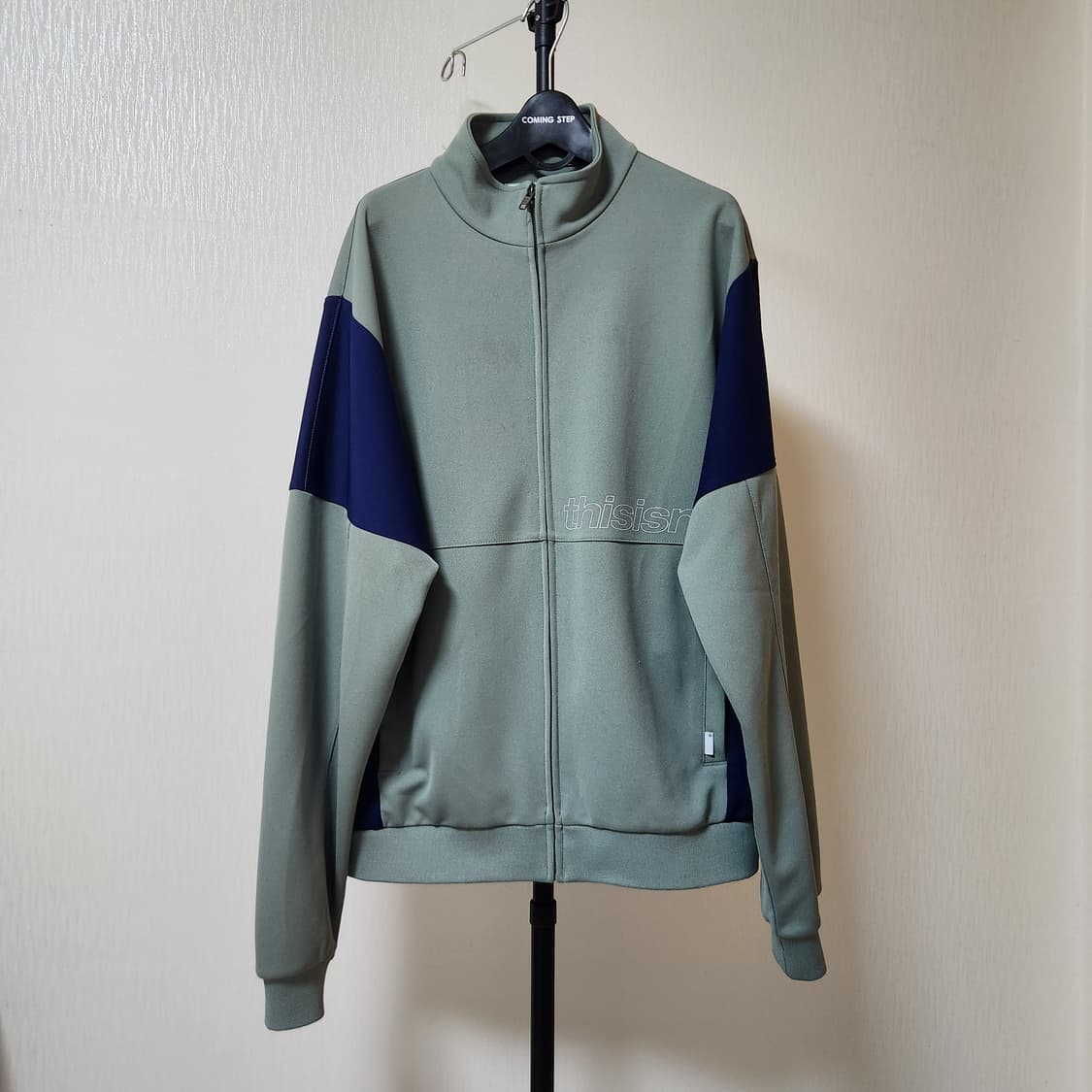 디스이즈네버댓 집업 L 상품이미지1