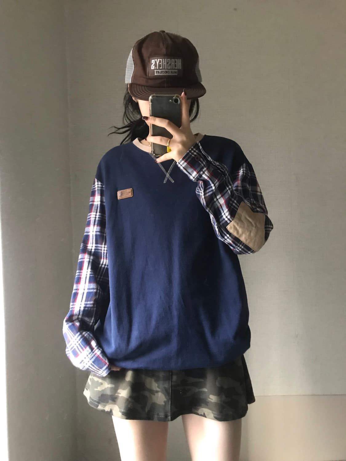 노페 체크디테일 맨투맨 상품이미지1