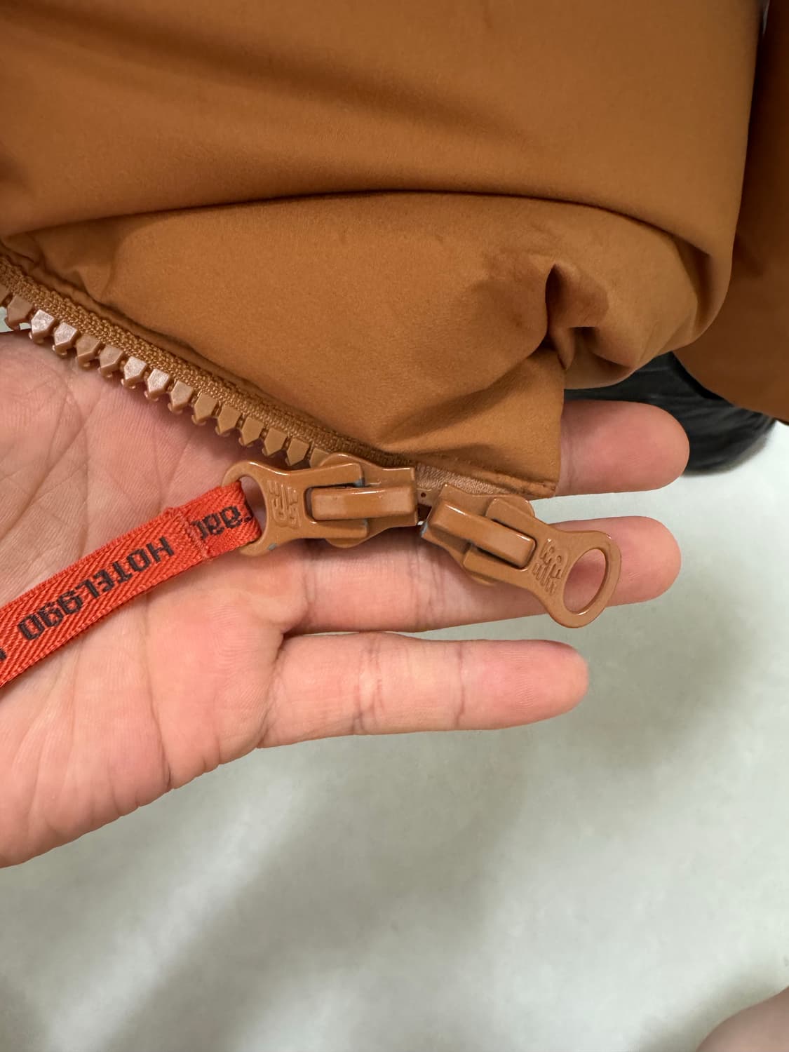 뉴발란스 호텔990 패딩 상품이미지4