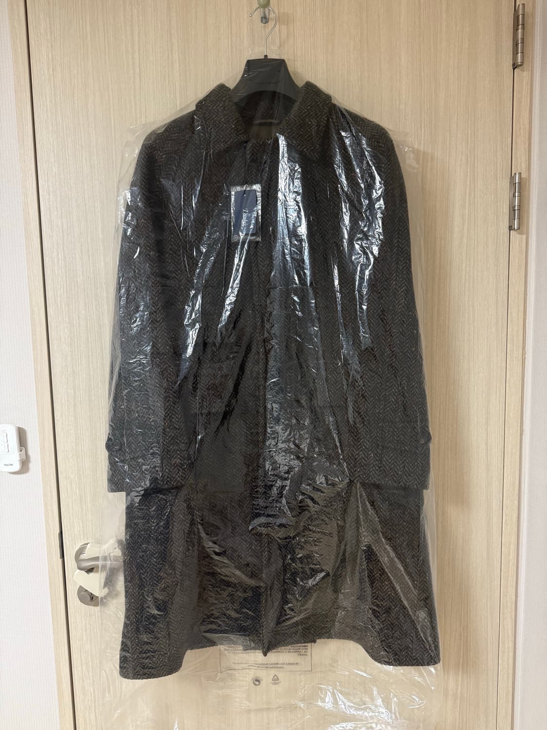 [40] 드레익스 헤링본 도네갈 울 래글런 코트 브라운 상품이미지2