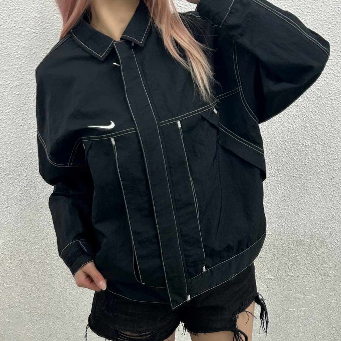 나이키 화이트 스티치 블랙 바람막이 S 상품이미지1