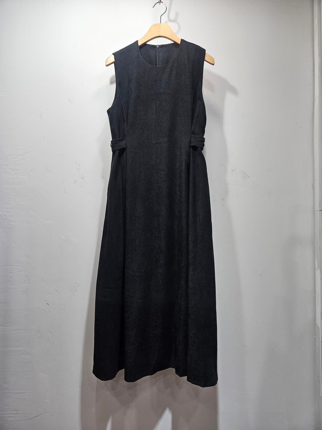 민소매 롱 원피스 블랙  상품이미지1