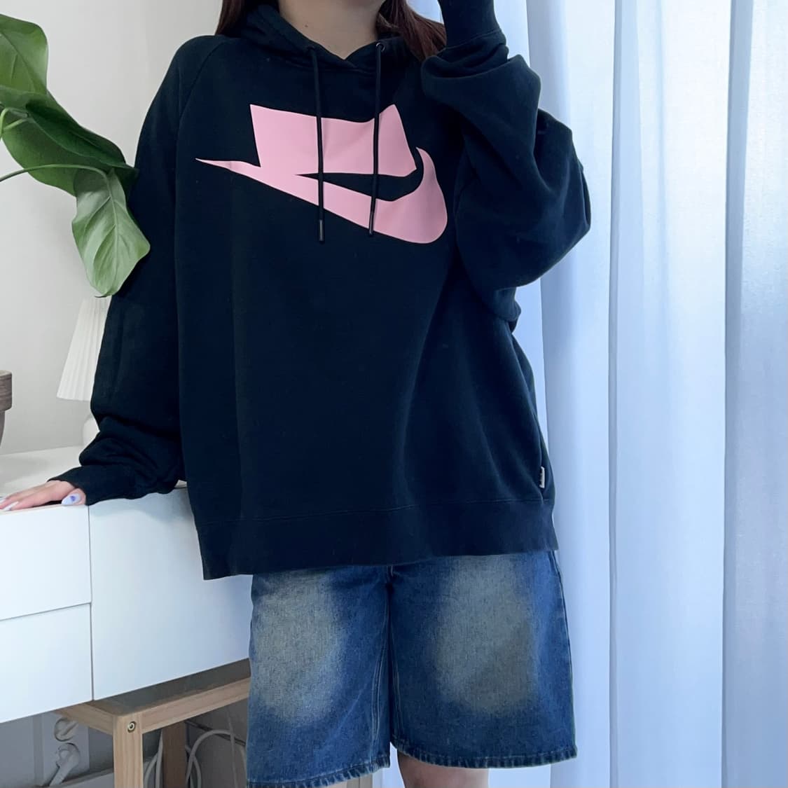 [정품] 나이키 블랙 핑크 빅푸츄라 후드티 [ L ] 상품이미지1