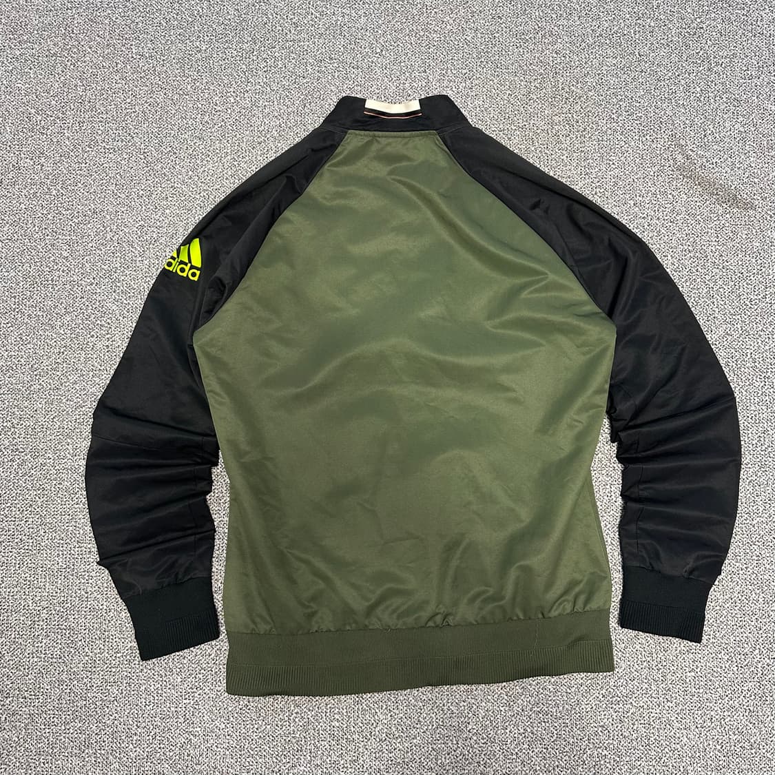 아디다스 독일군 져지 카키 상품이미지3