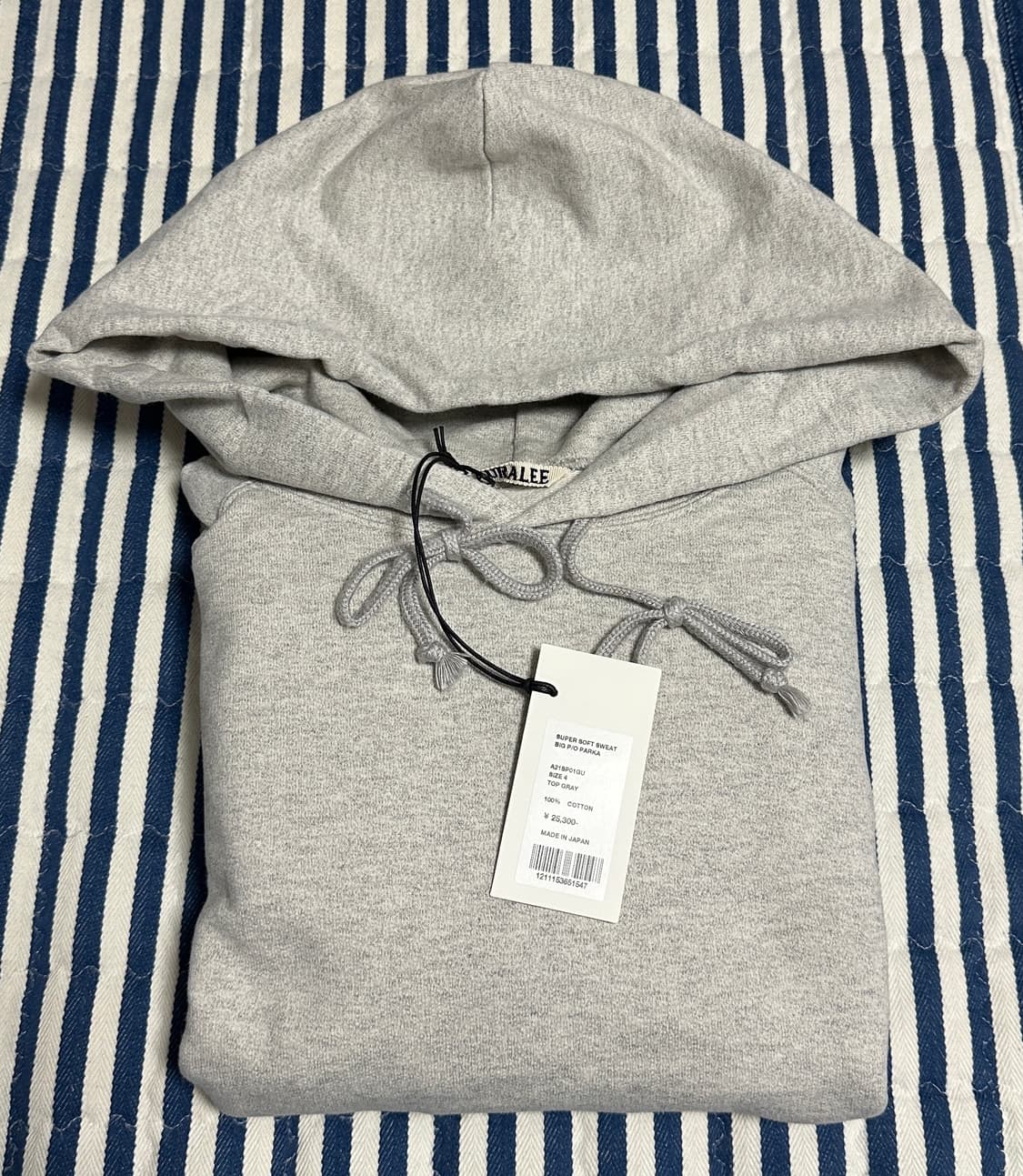 오라리 슈퍼 소프트 스웻 빅 풀오버 파카 탑그레이 4사이즈 판매합니다 상품이미지3