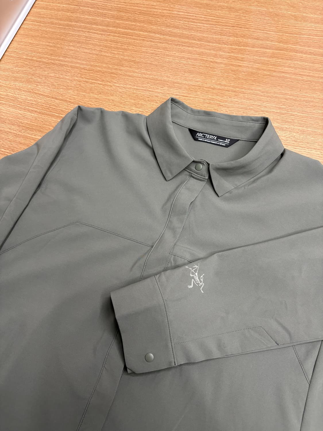 아크테릭스 코튼셔츠 상품이미지1