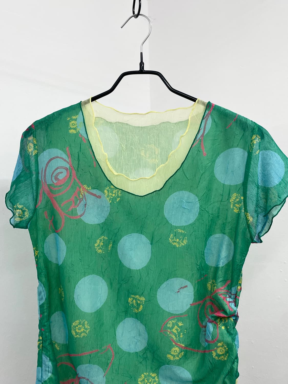 하구미 도트 레이어드 셔링 탑 상품이미지6