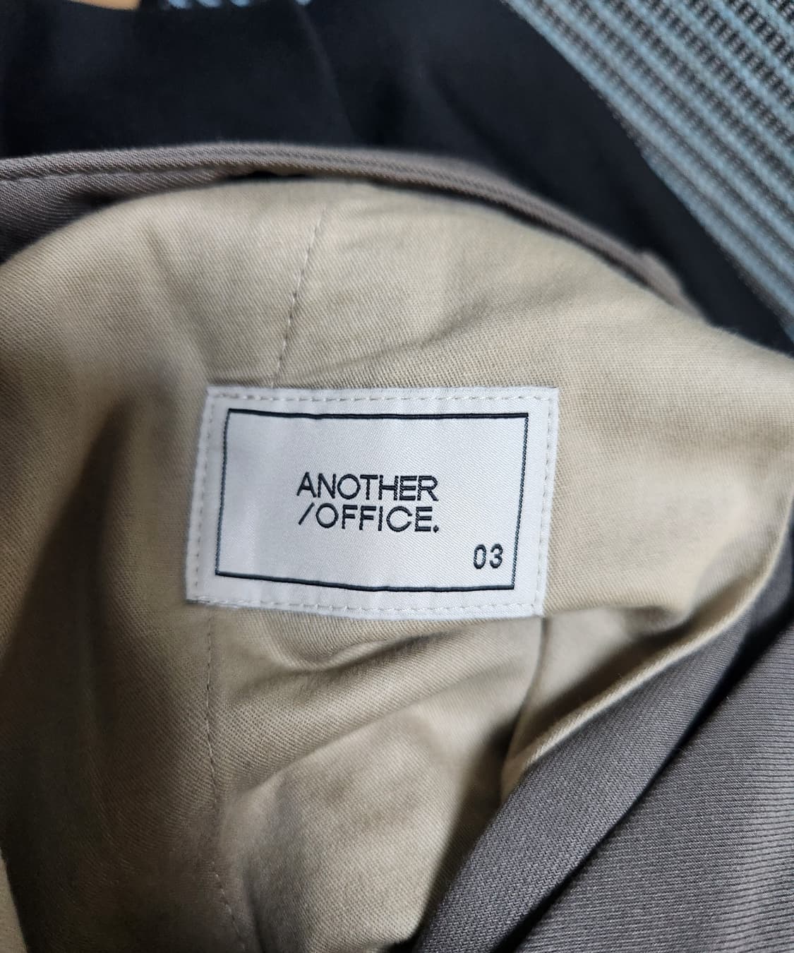 어나더오피스 산티아고 슬랙스 밍크 03사이즈 상품이미지3