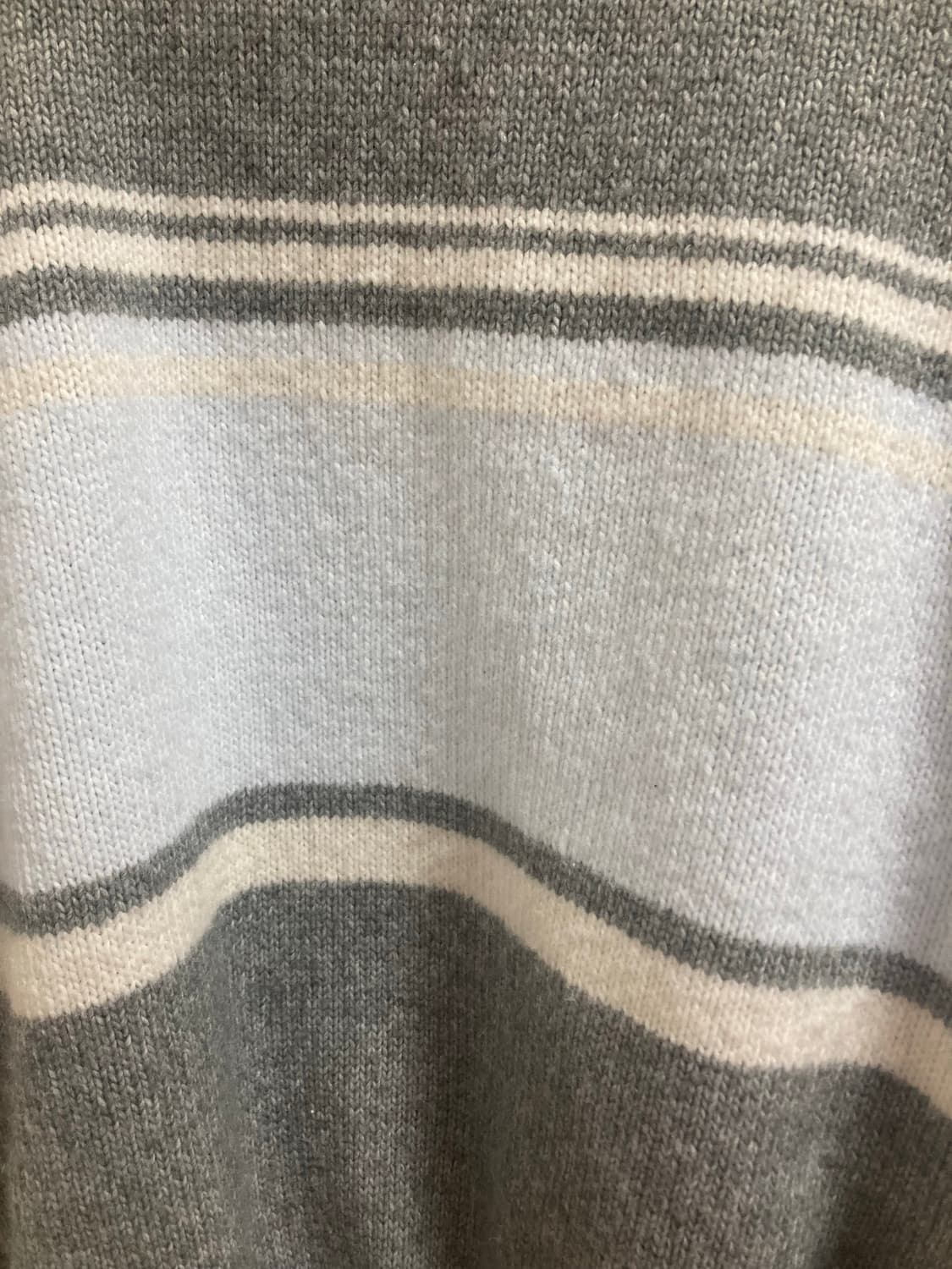 h&m 버튼 니트 상품이미지8