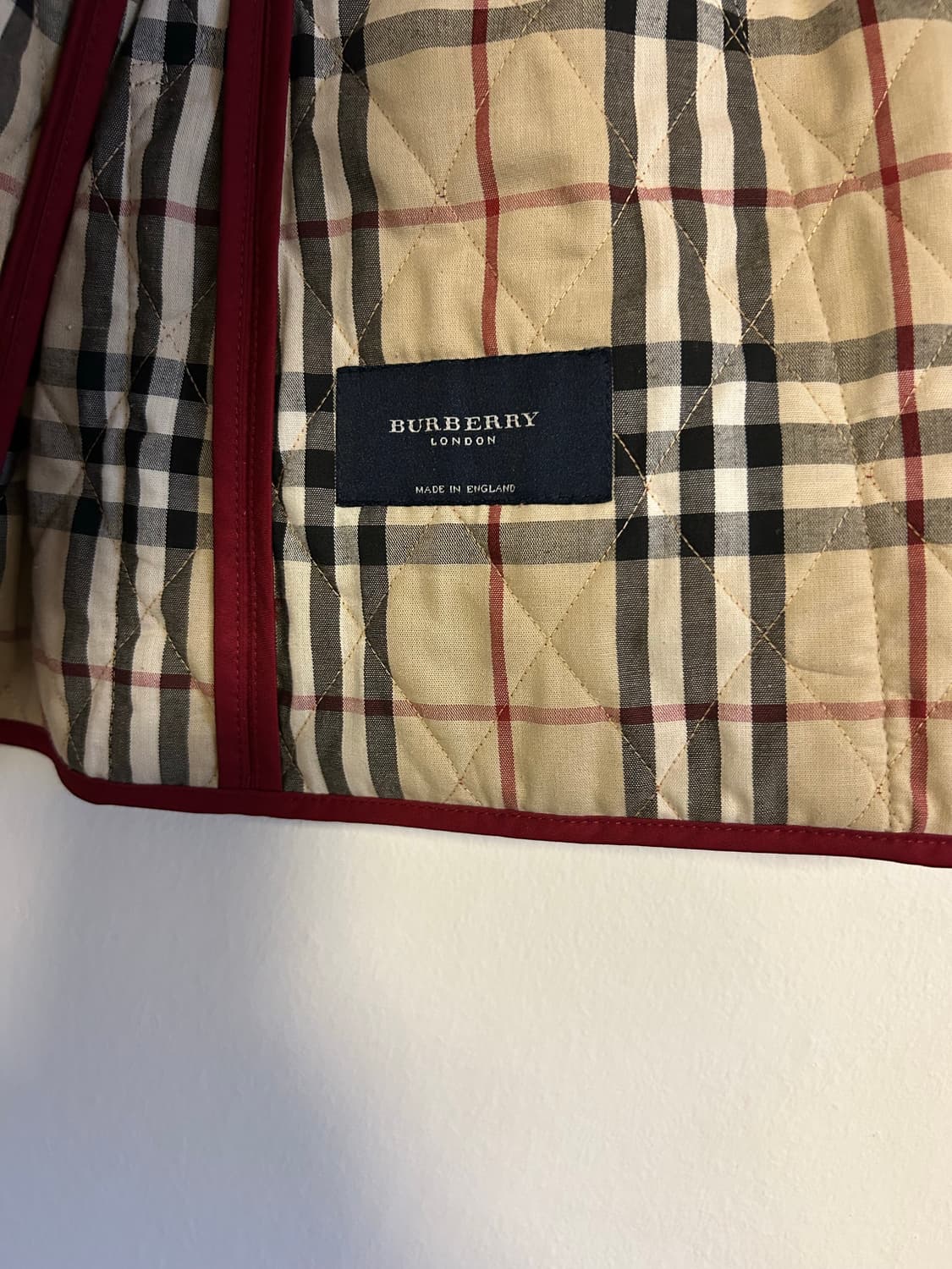 버버리 런던 클래식 체크 안감 퀼팅 자켓 상품이미지6