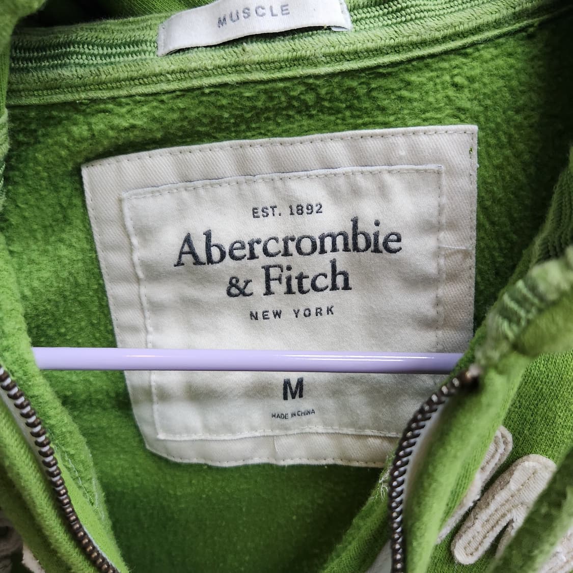 아베크롬비 빈티지 빅로고 자수 후드집업 L 상품이미지4