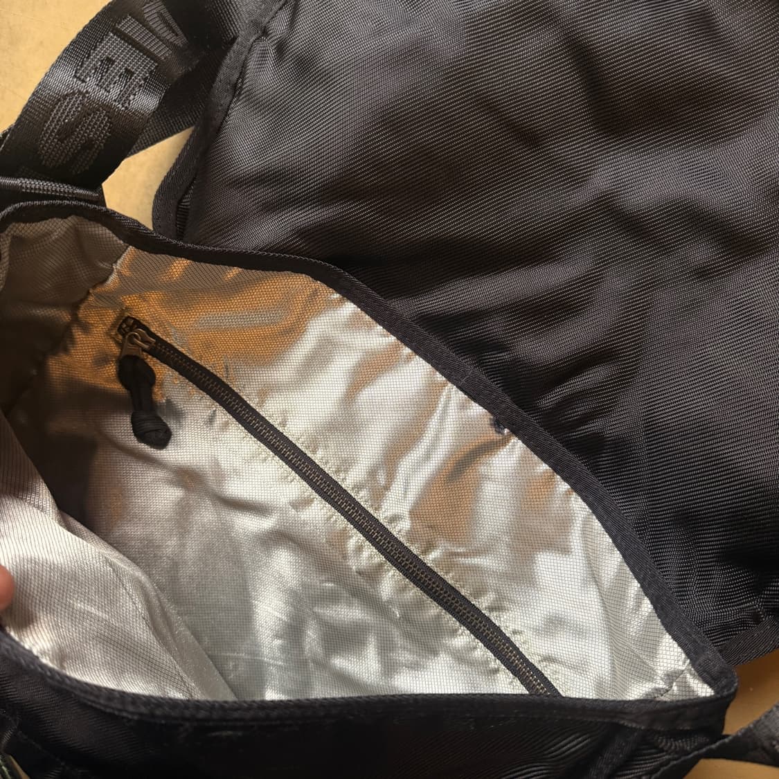 디젤 스펠아웃 메신저백 상품이미지8