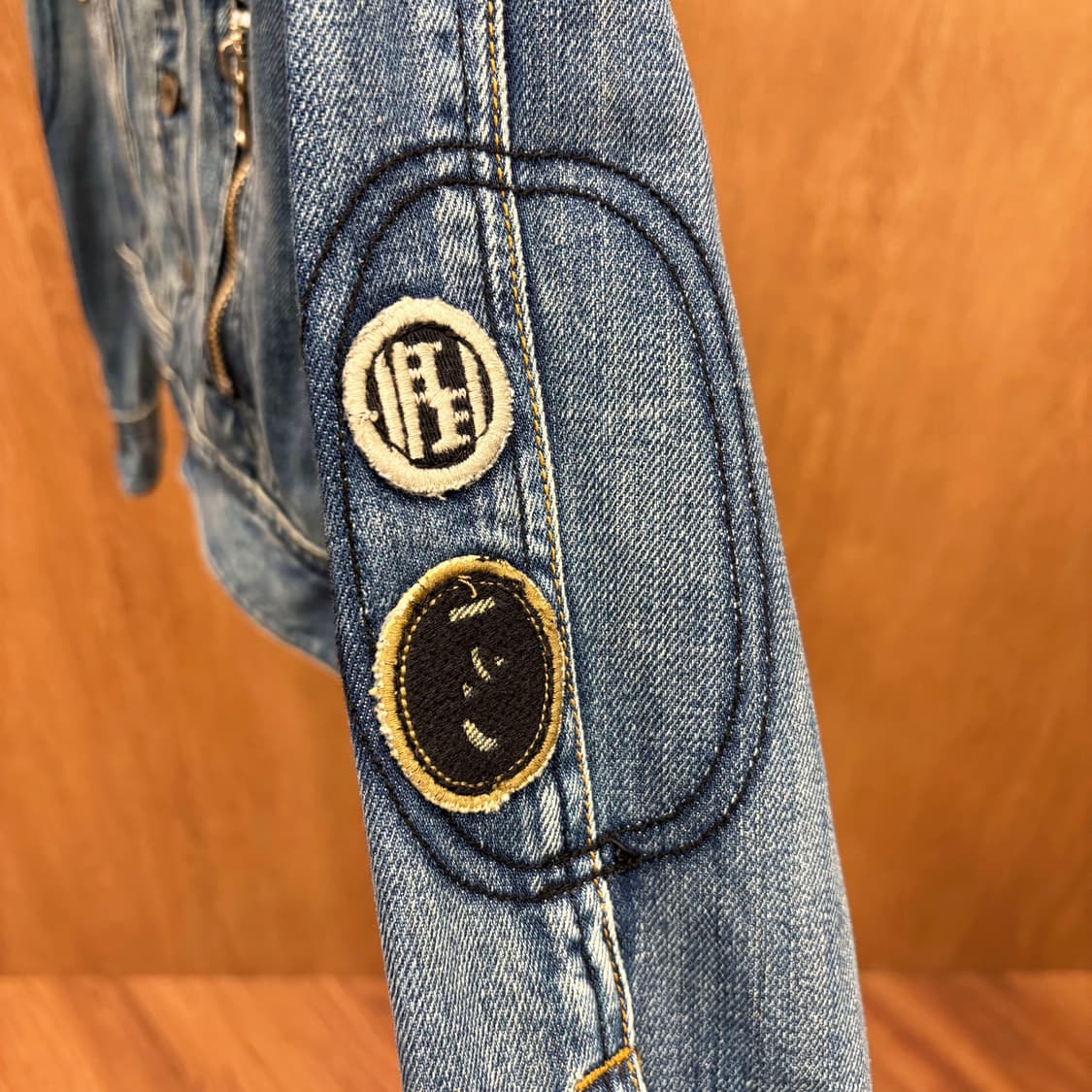 디젤 트러커 데님 자켓 백프린트 집업 포켓 디테일 빈티지 블루 상품이미지7