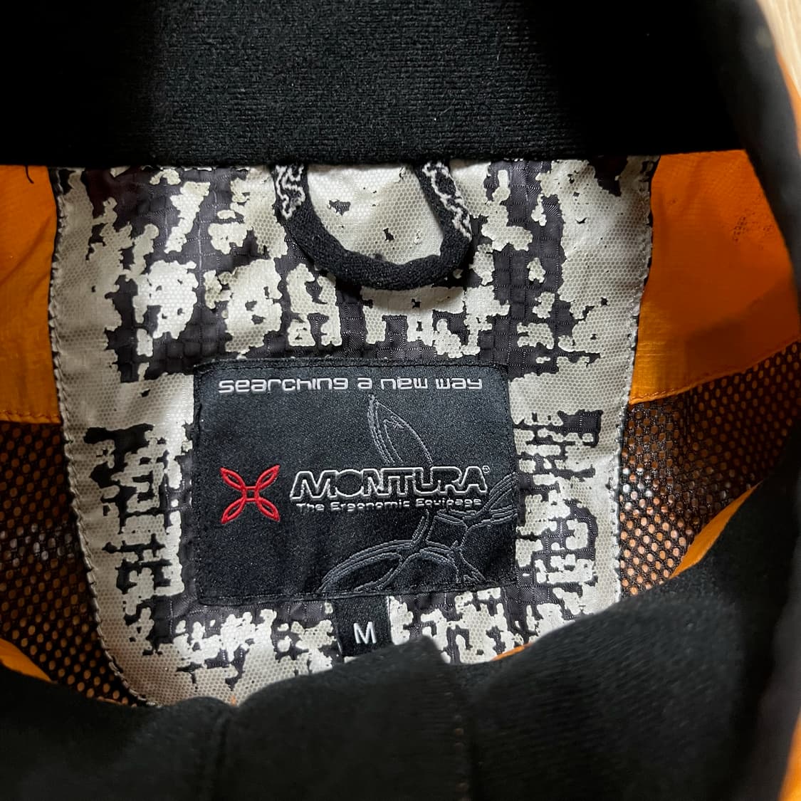 몬츄라 아웃도어 텍티컬 바람막이 자켓 M/95  상품이미지5