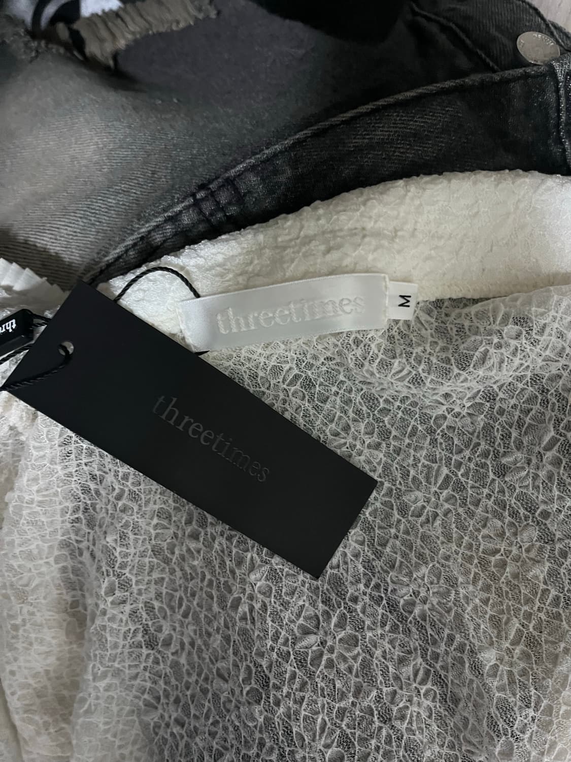 <새상품>쓰탐 디어블라우스 아이보리색 M 상품이미지5