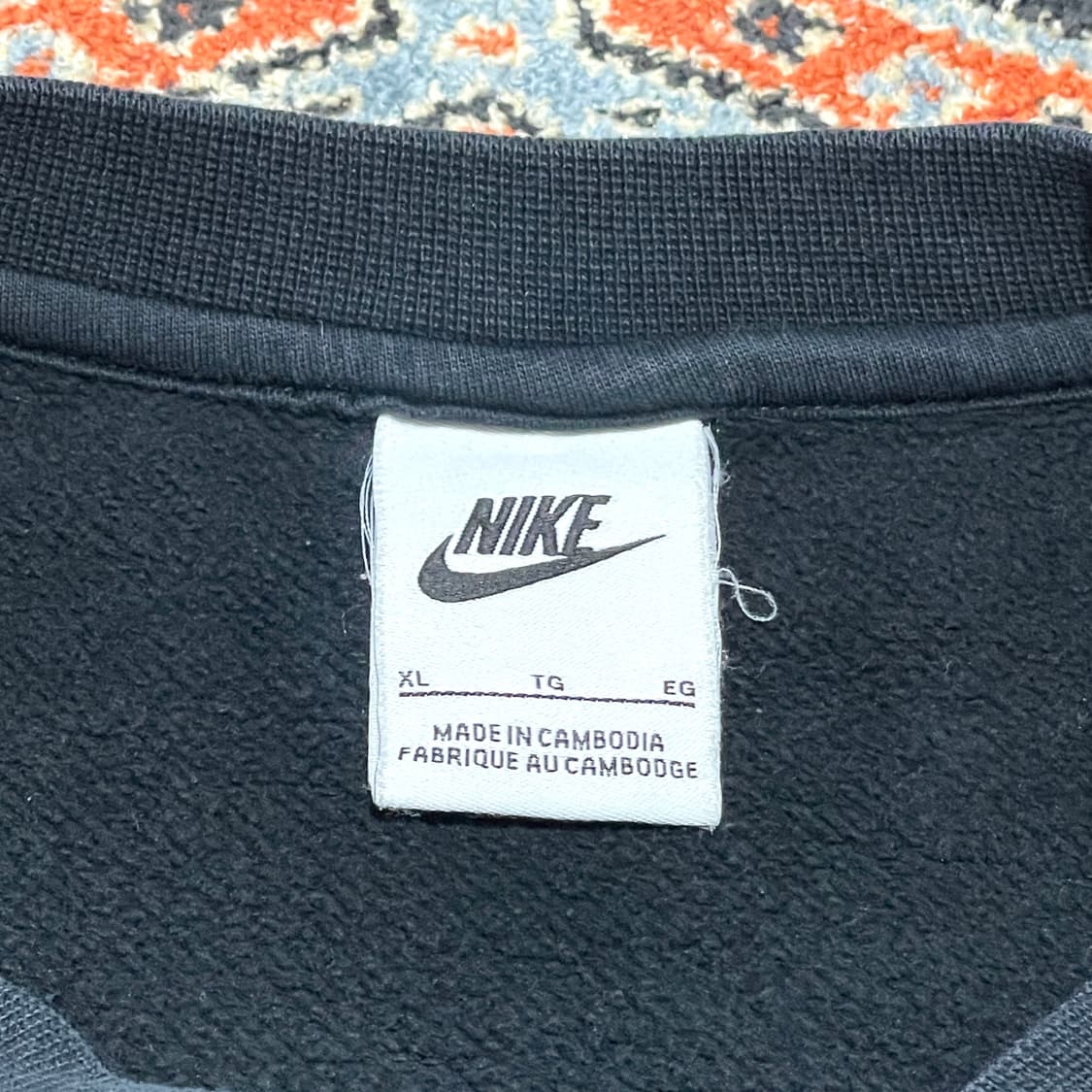 나이키 스우시로고 블랙 기모 맨투맨 남성XL 상품이미지4
