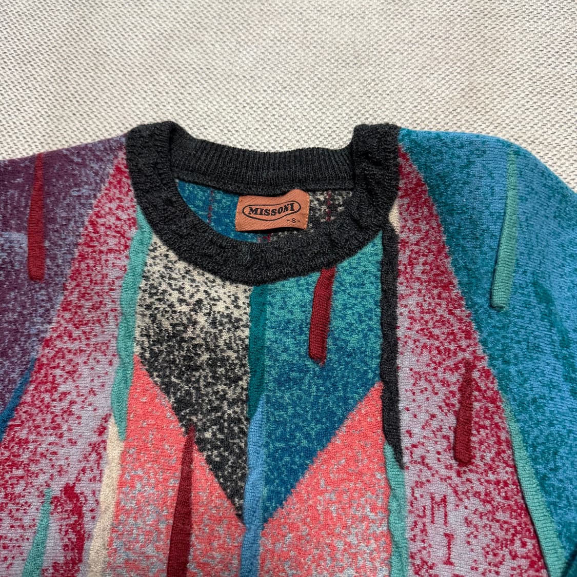 미쏘니 패턴 니트 스웨터 상품이미지2