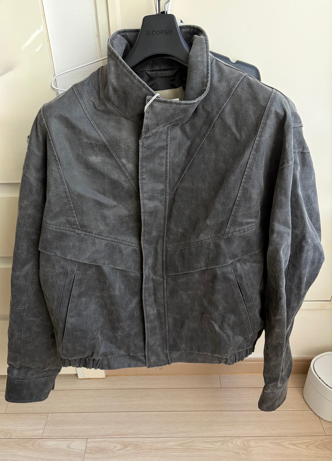 인사일런스 크랙 스웨이드 자켓 상품이미지1