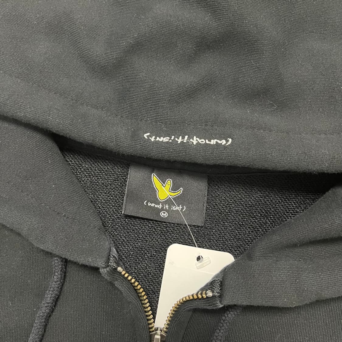 What It Isn’t black zip-up hoodie 상품이미지6