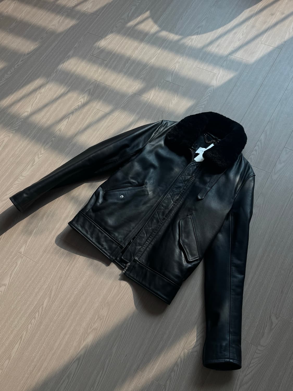 Sandro paris 가죽자켁 상품이미지1