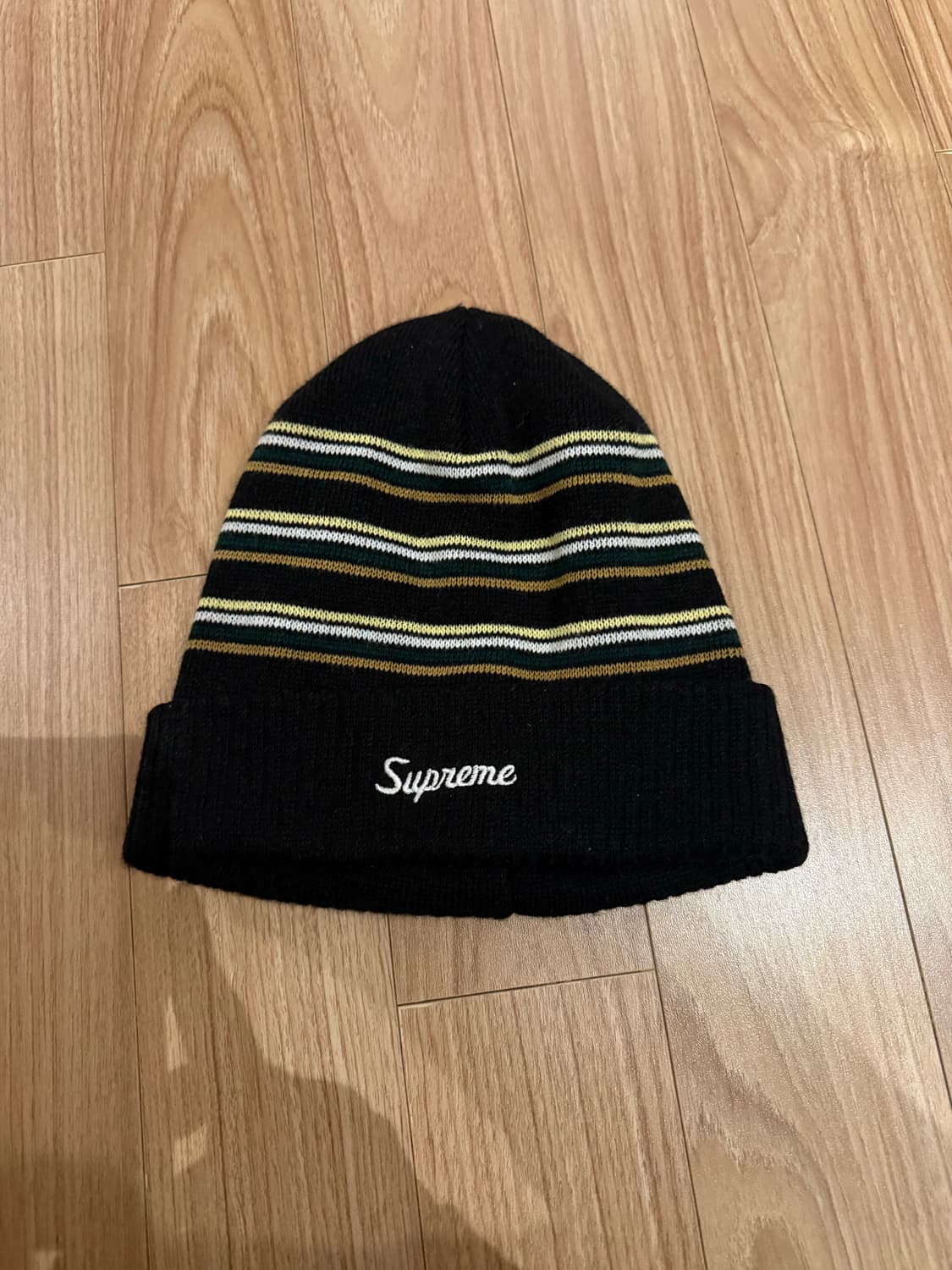 (새상품)슈프림 스트라이프 비니 상품이미지1