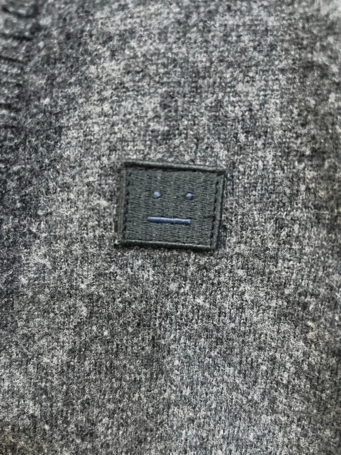 아크네스튜디오 그레이 가디건 상품이미지3