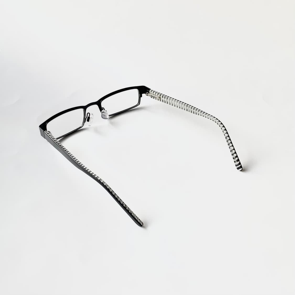 890 데드스탁 빈티지 스몰사이즈 미니멀 메탈 블랙 스퀘어 프레임 픽키 상품이미지5