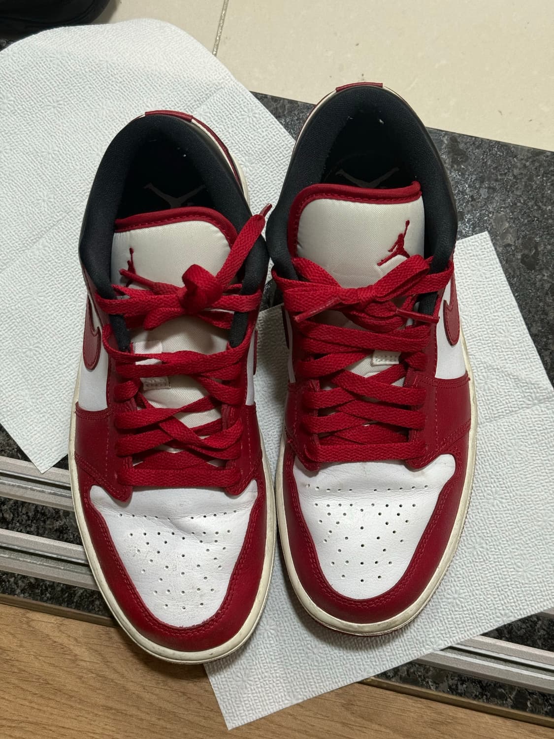 에어조던1 로우 짐레드 W 상품이미지3