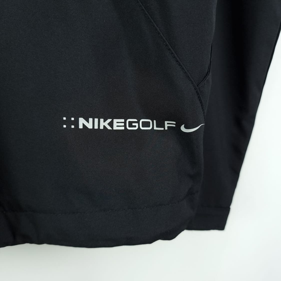 [나이키] 골프 투웨이 소매 탈부착 지퍼 바람막이 자켓 블랙 M19967 상품이미지5